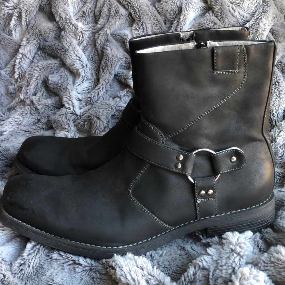Black Frye style harness boots